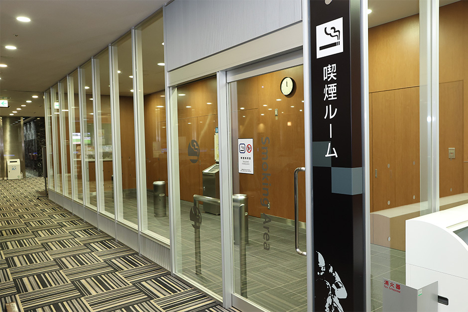 7階喫煙ルーム